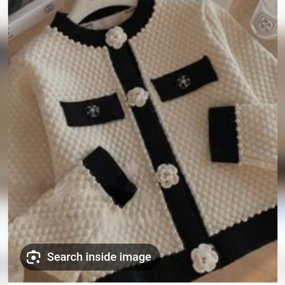 Elegant White & Black Pearl Beaded Sz M Cardigan w Crochet Floral Button Accents - Picture 5 of 12